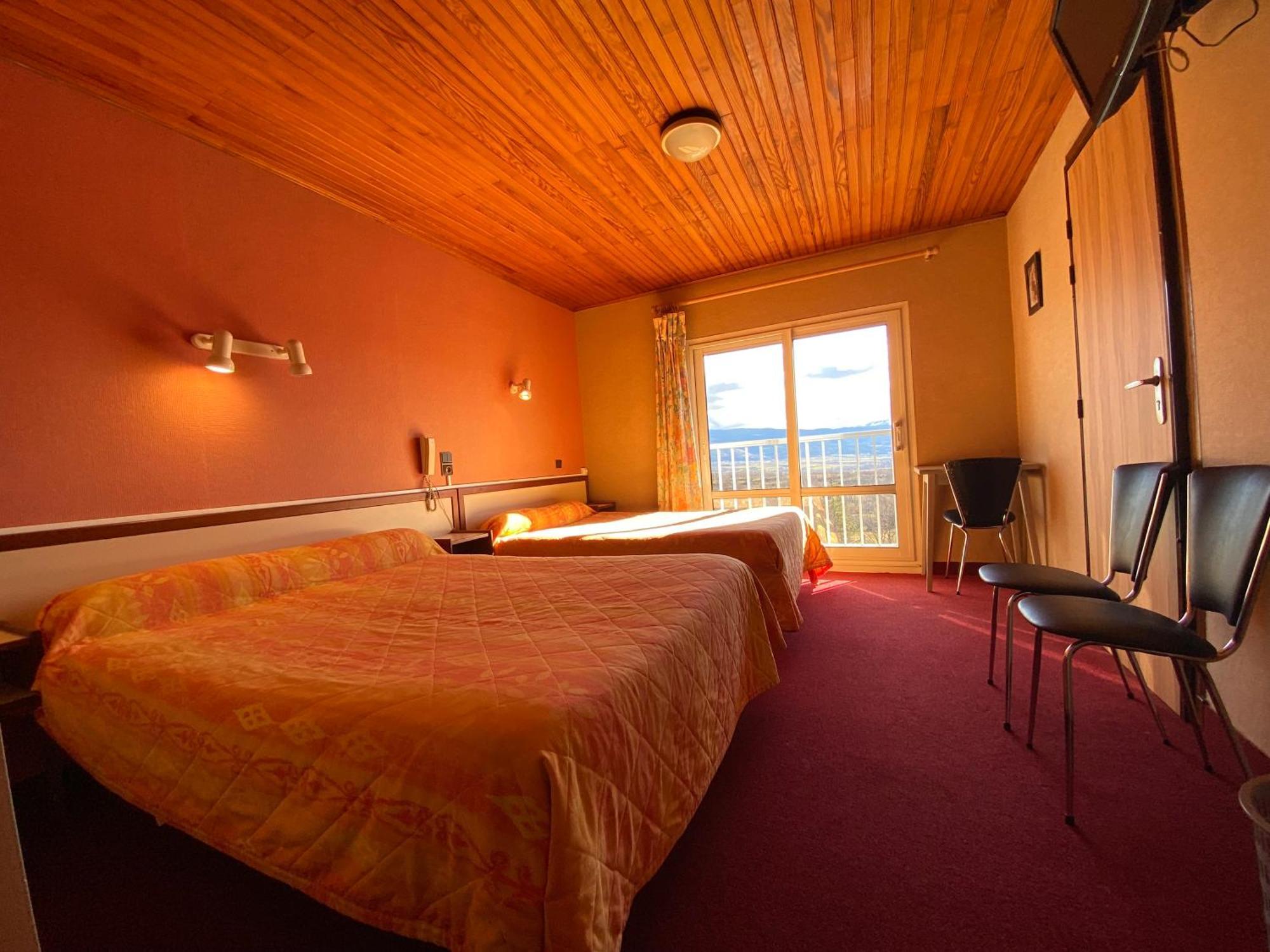Relais Du Belloch Angoustrine Buitenkant foto