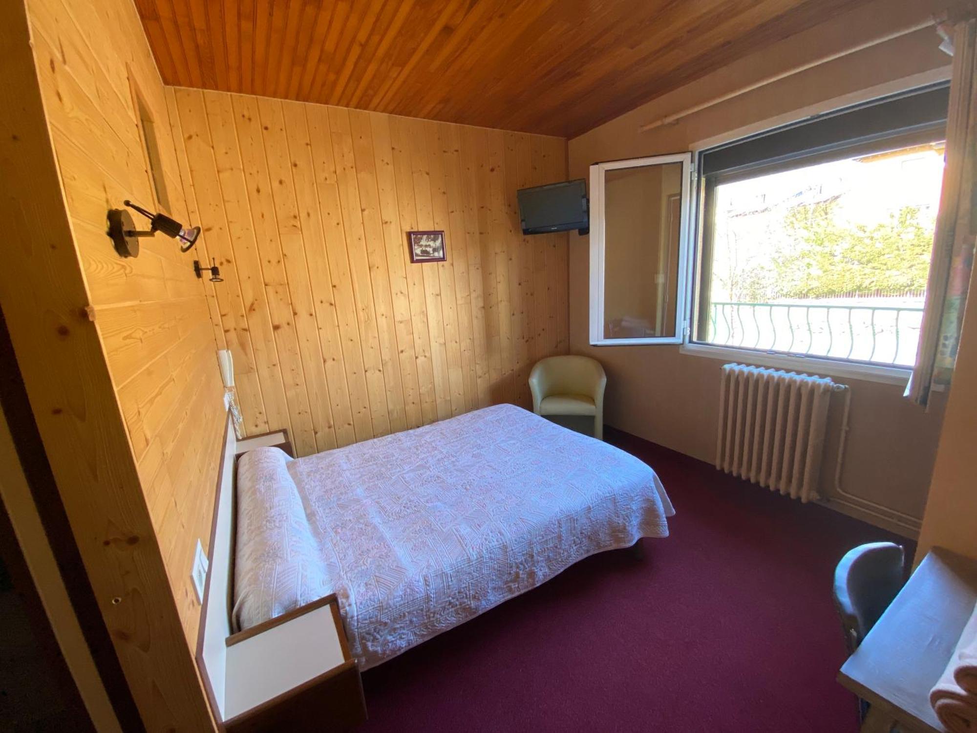 Relais Du Belloch Angoustrine Buitenkant foto